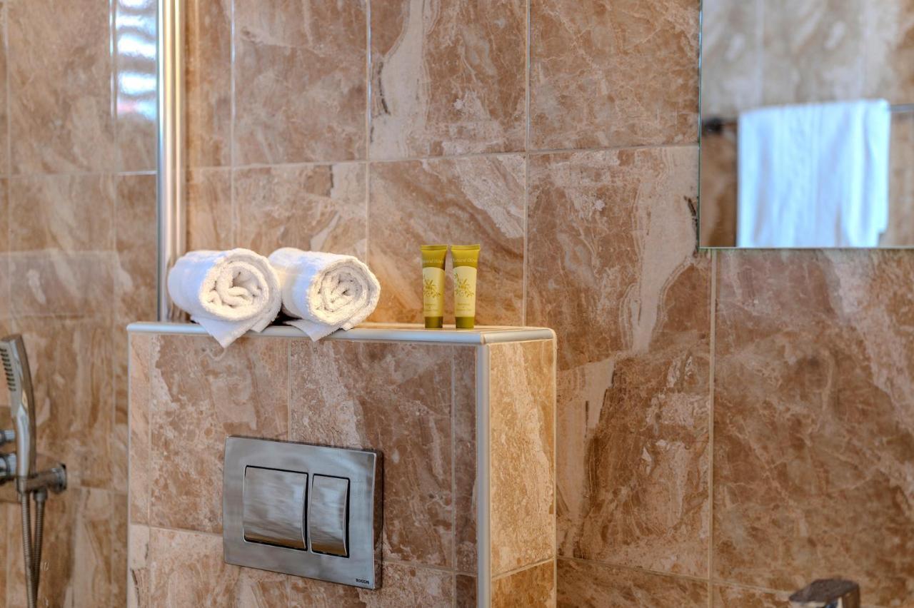 Coralli Holidays - Loutra Agias Paraskevis アギア・パラスカヴィ エクステリア 写真